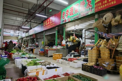 城東市場 為市民餐桌保鮮，新鮮蔬菜零售新體驗